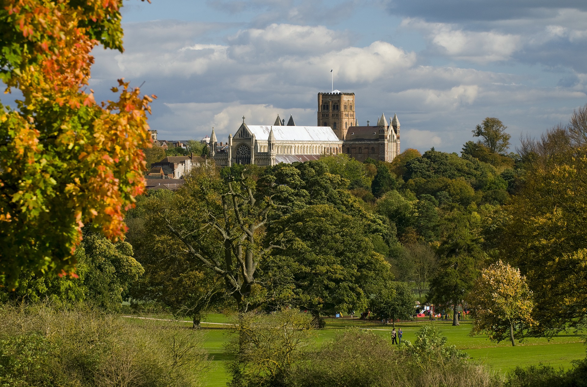 Book a property valuation in St Albans