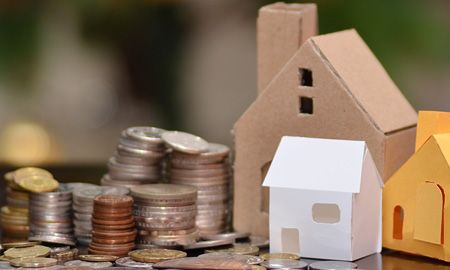 economics-real-estate-q2-17-thumbv3