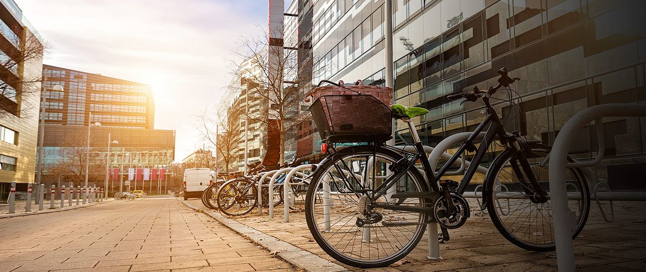 Website_Header_City-Cycling_Amelia-Daniel