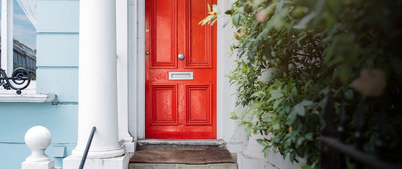 Website_Header_Red-Door_Amelia-Daniel